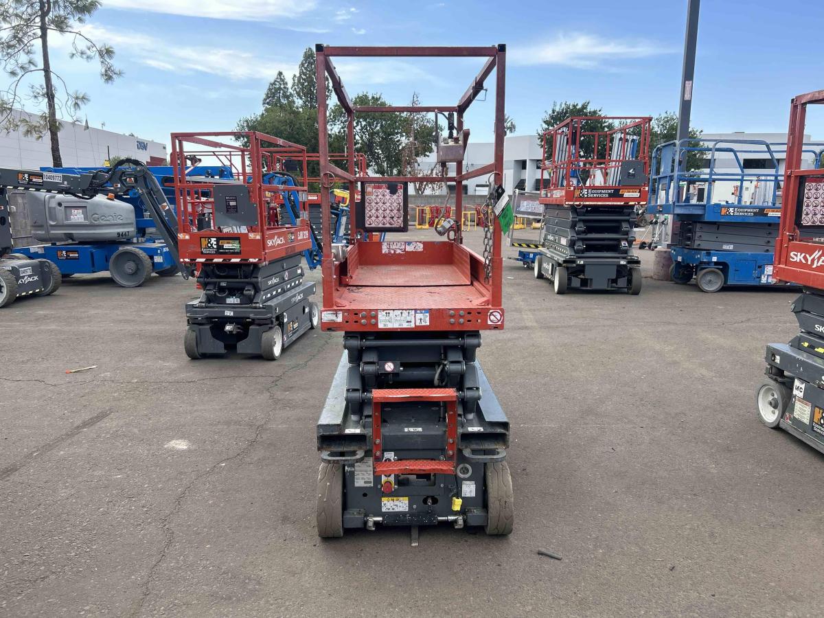 2017 Skyjack SJ3219
