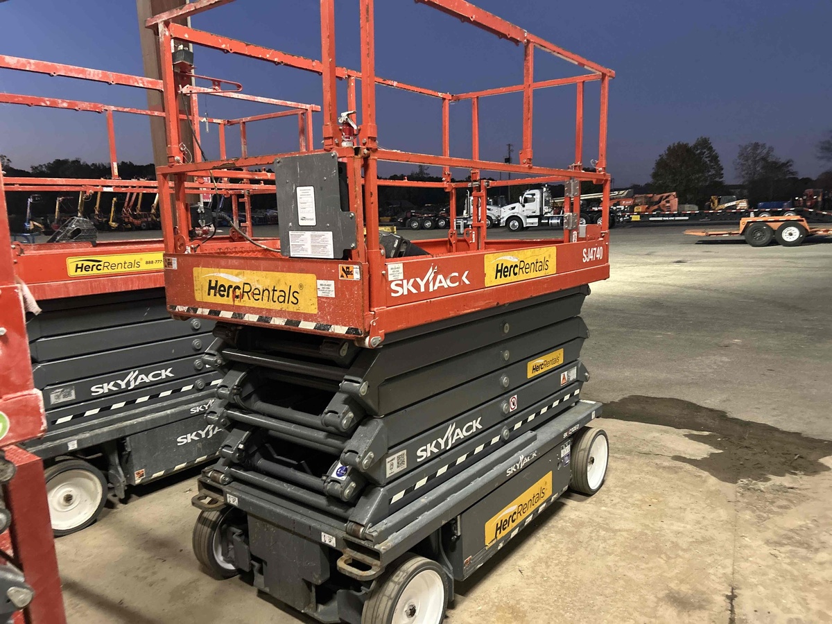2020 Skyjack SJ4740-2