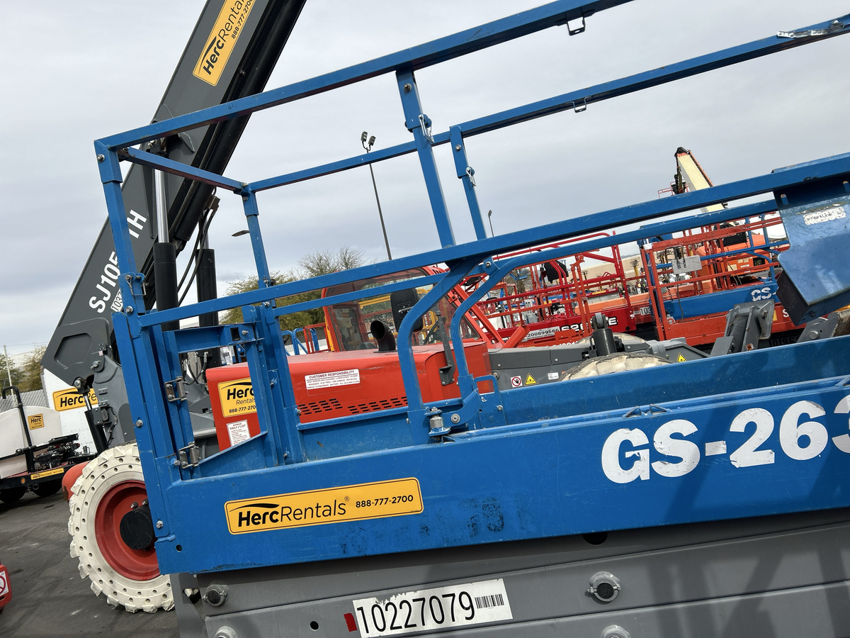 2017 Genie GS-2632-7