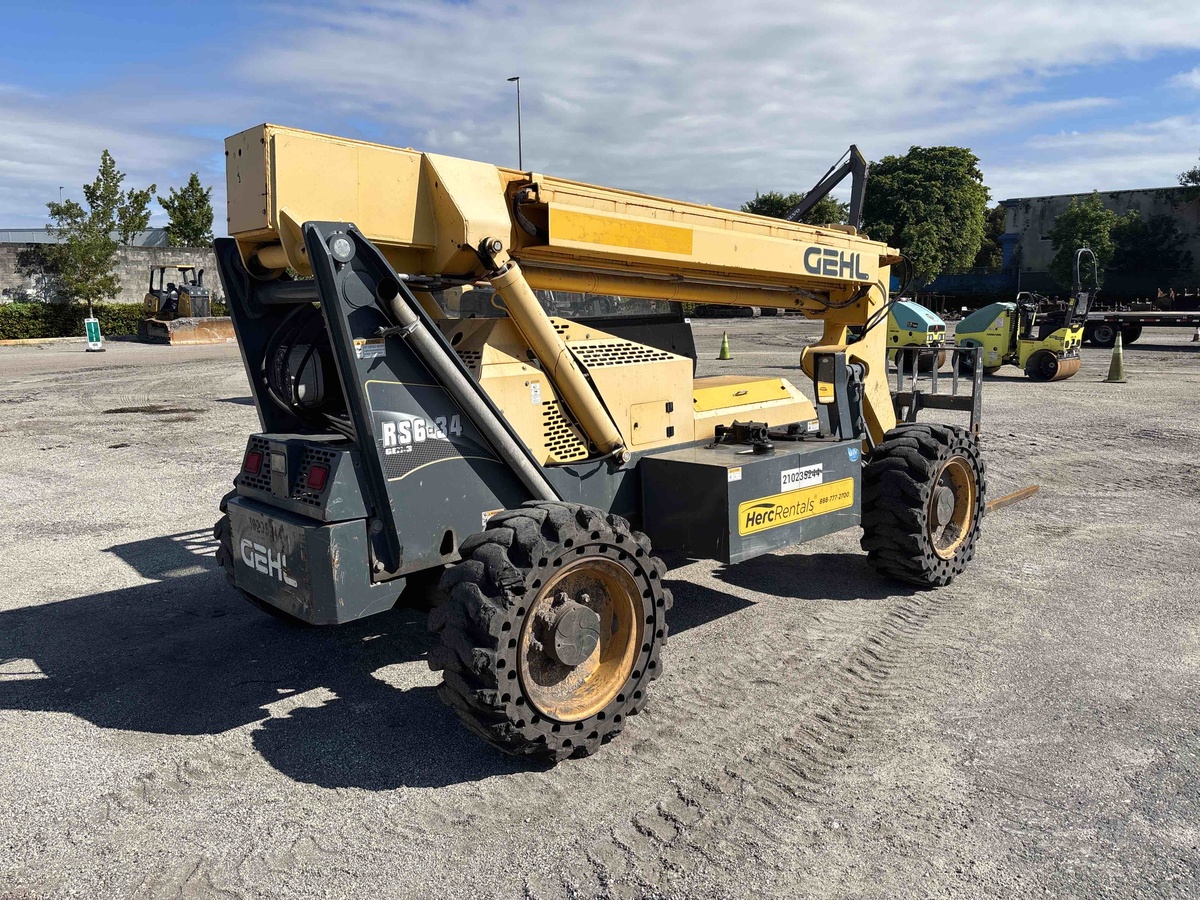 2018 Gehl RS6-34