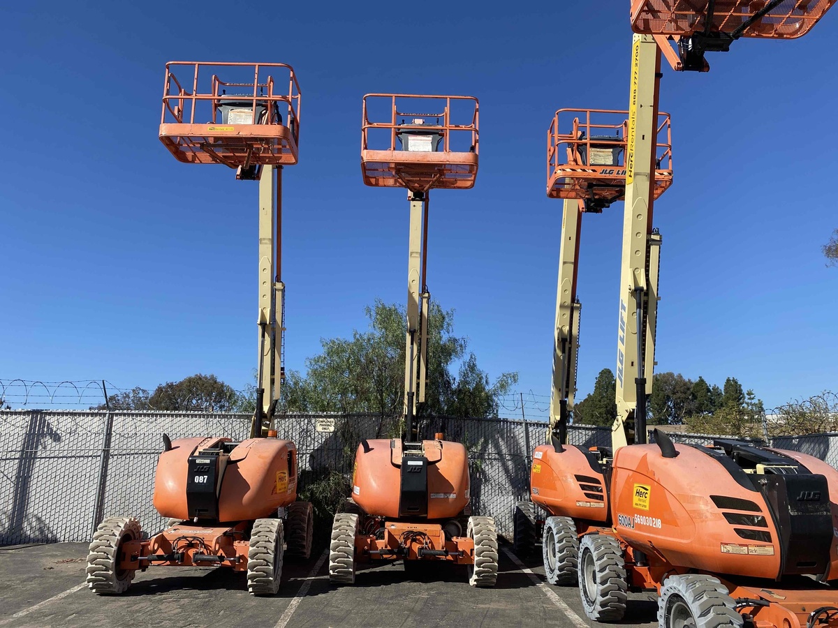 2007 JLG 600AJN Narrow