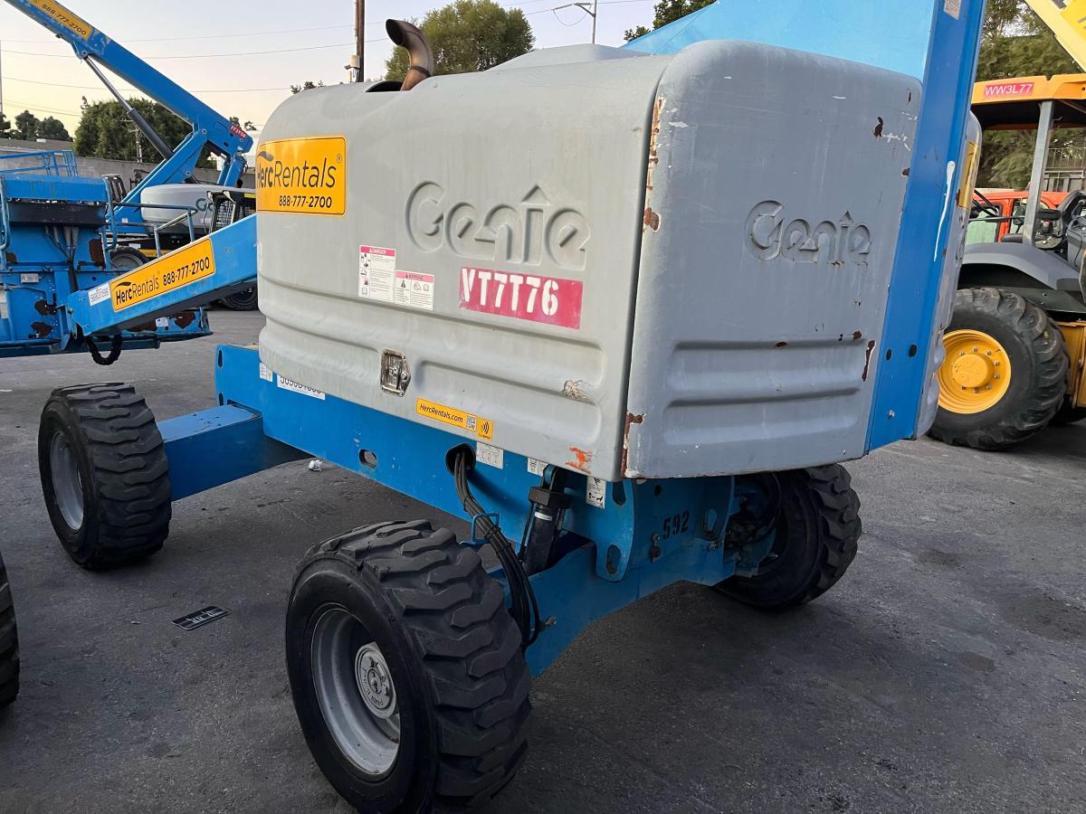 2016 Genie S-40
