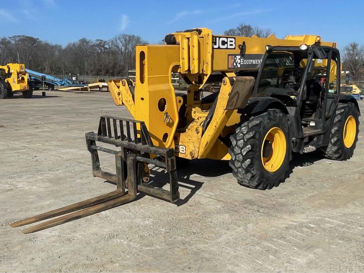 2017 JCB 510-56