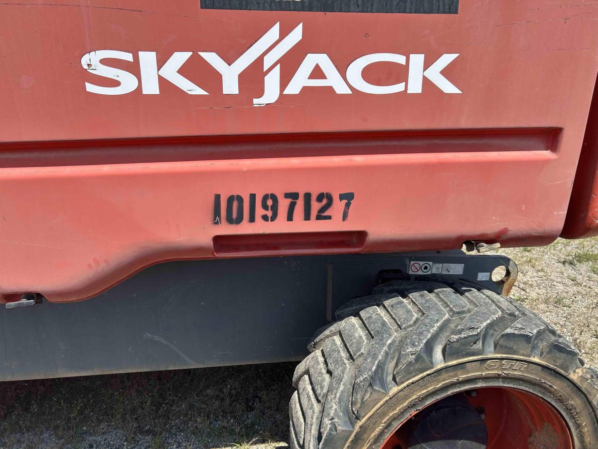2016 Skyjack SJ86 T-6