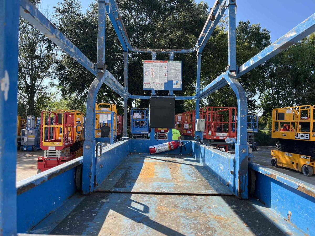 2018 Genie GS-3232-14
