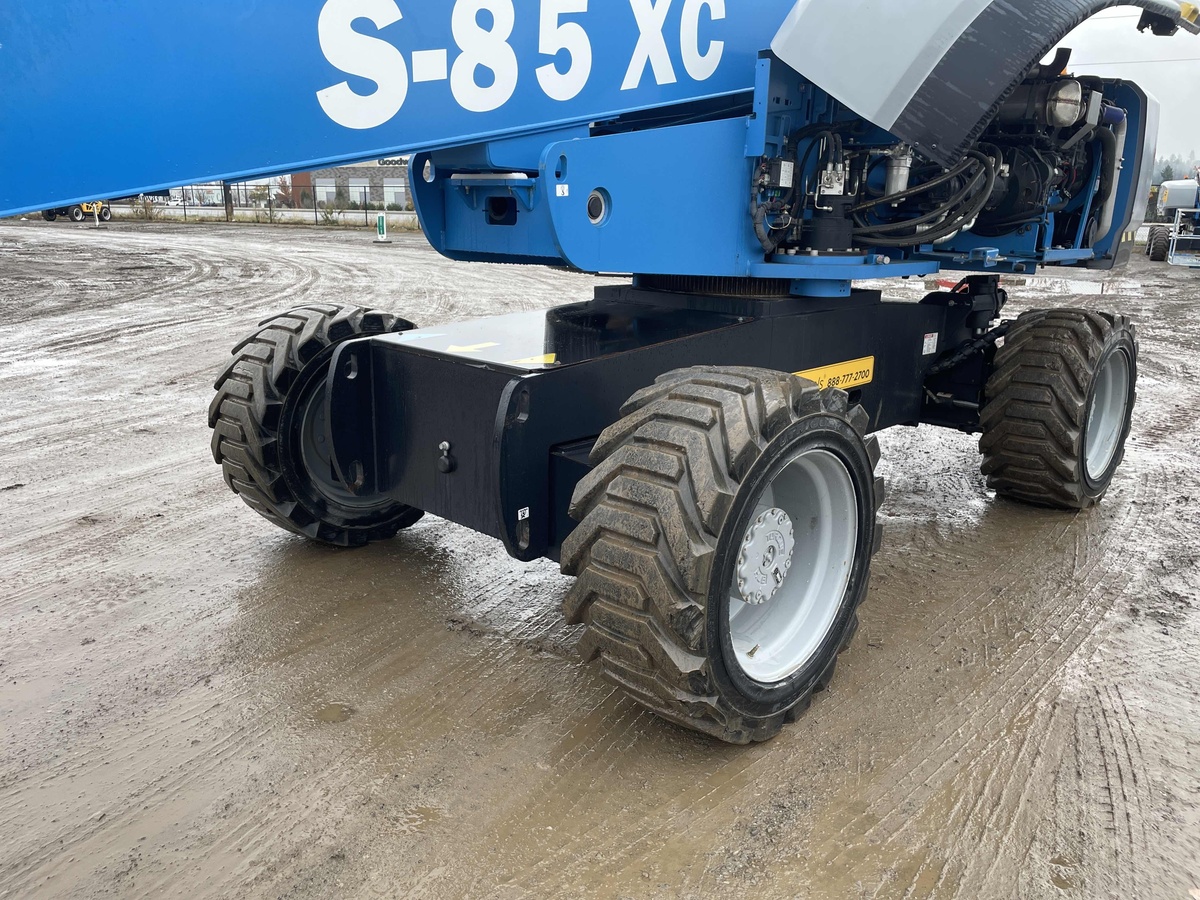 2018 Genie S-85-11