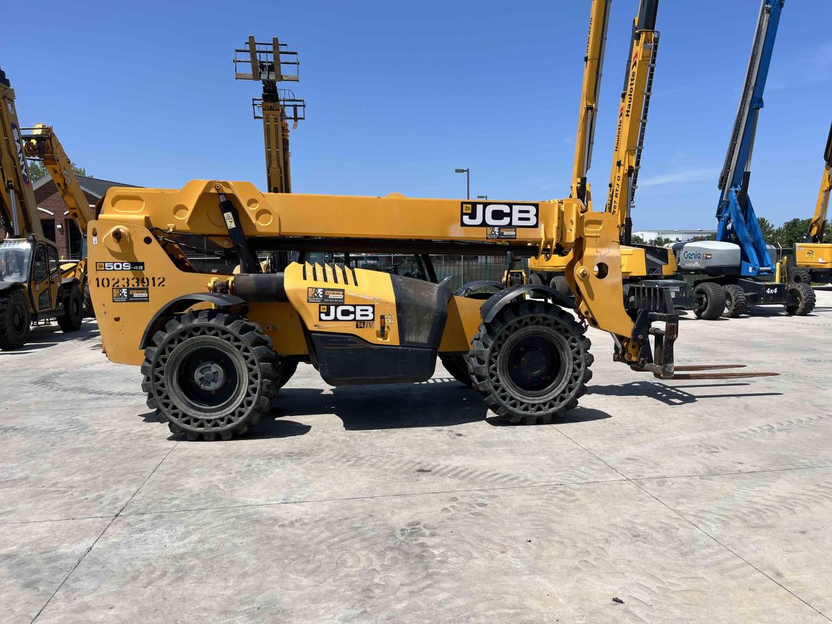 2018 JCB 509-42-4
