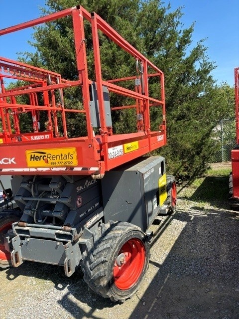 2019 Skyjack SJ-6826RT-2