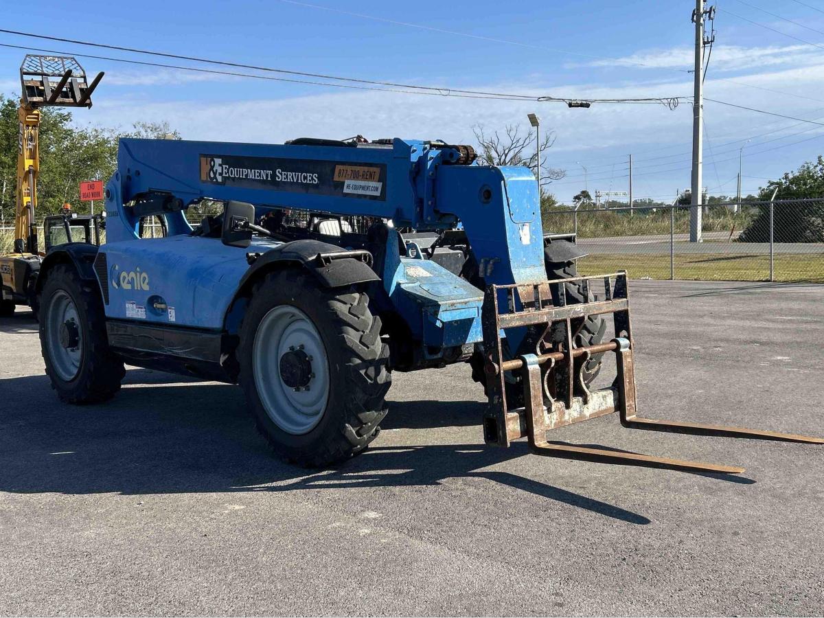 2017 Genie GTH-636