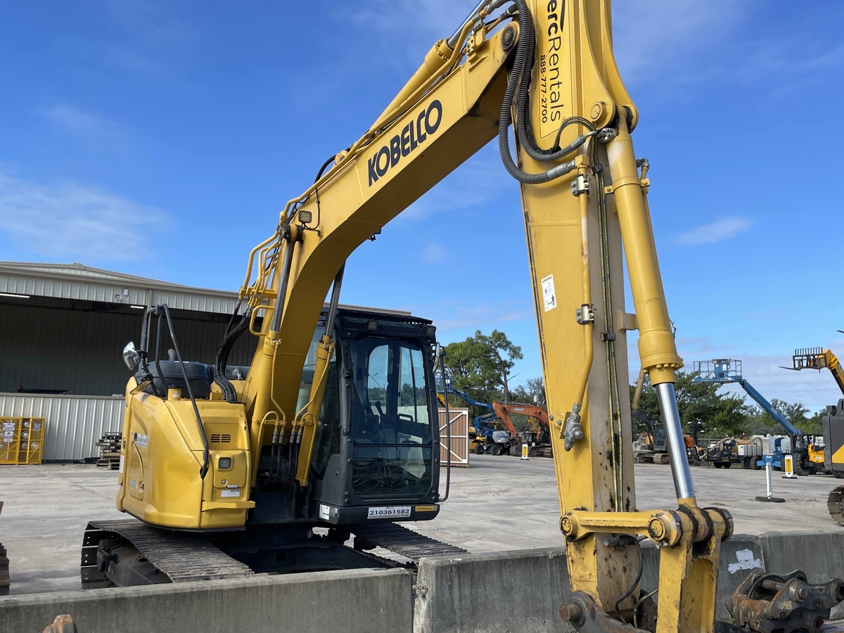 2022 Kobelco SK140SR LC-5-2