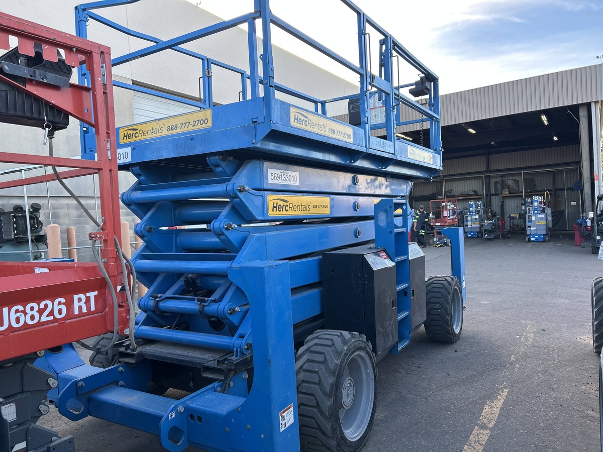 2017 Genie GS-5390 RT