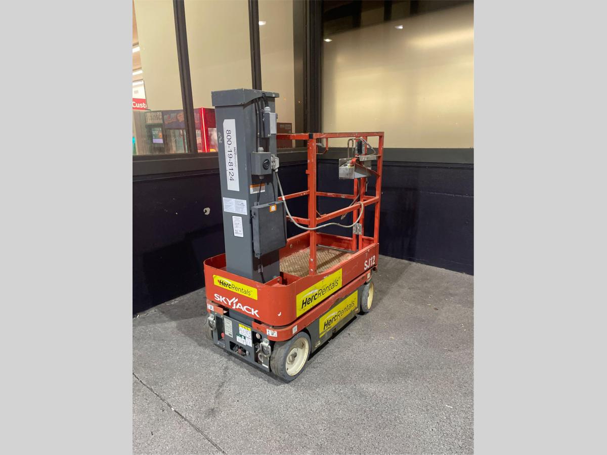 2018 Skyjack SJ12