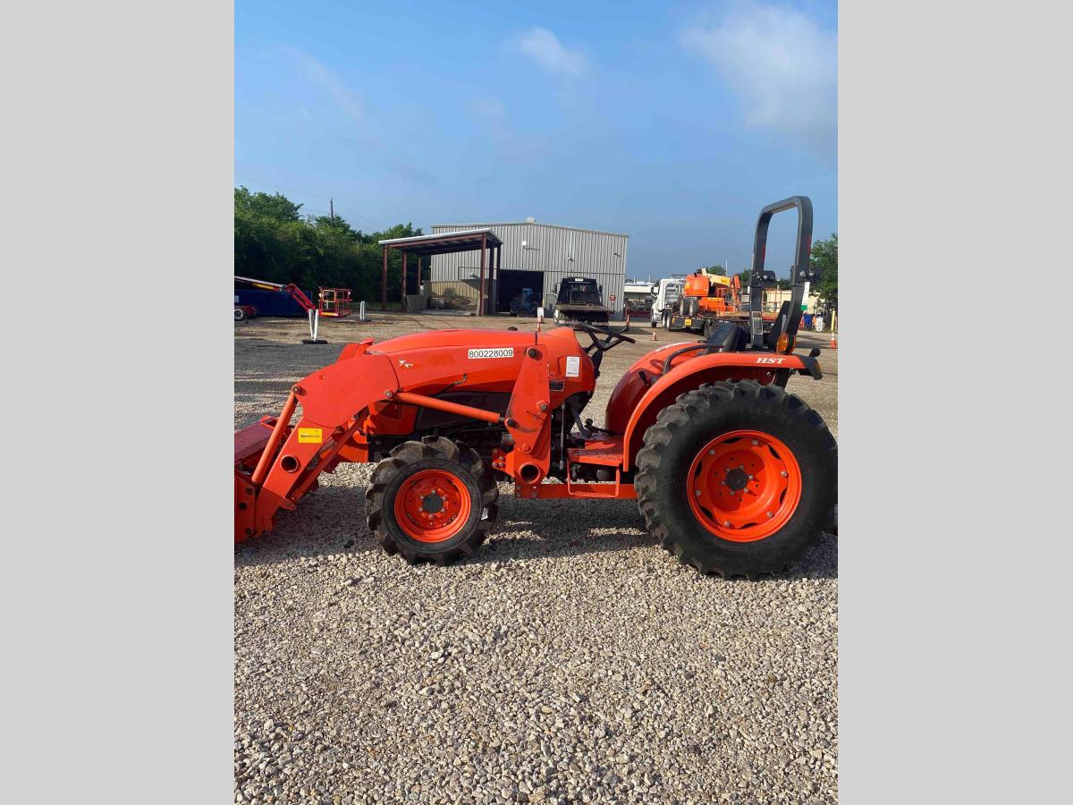 2018 Kubota L4701