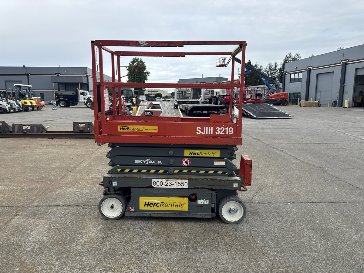 2018 Skyjack SJ3219-2