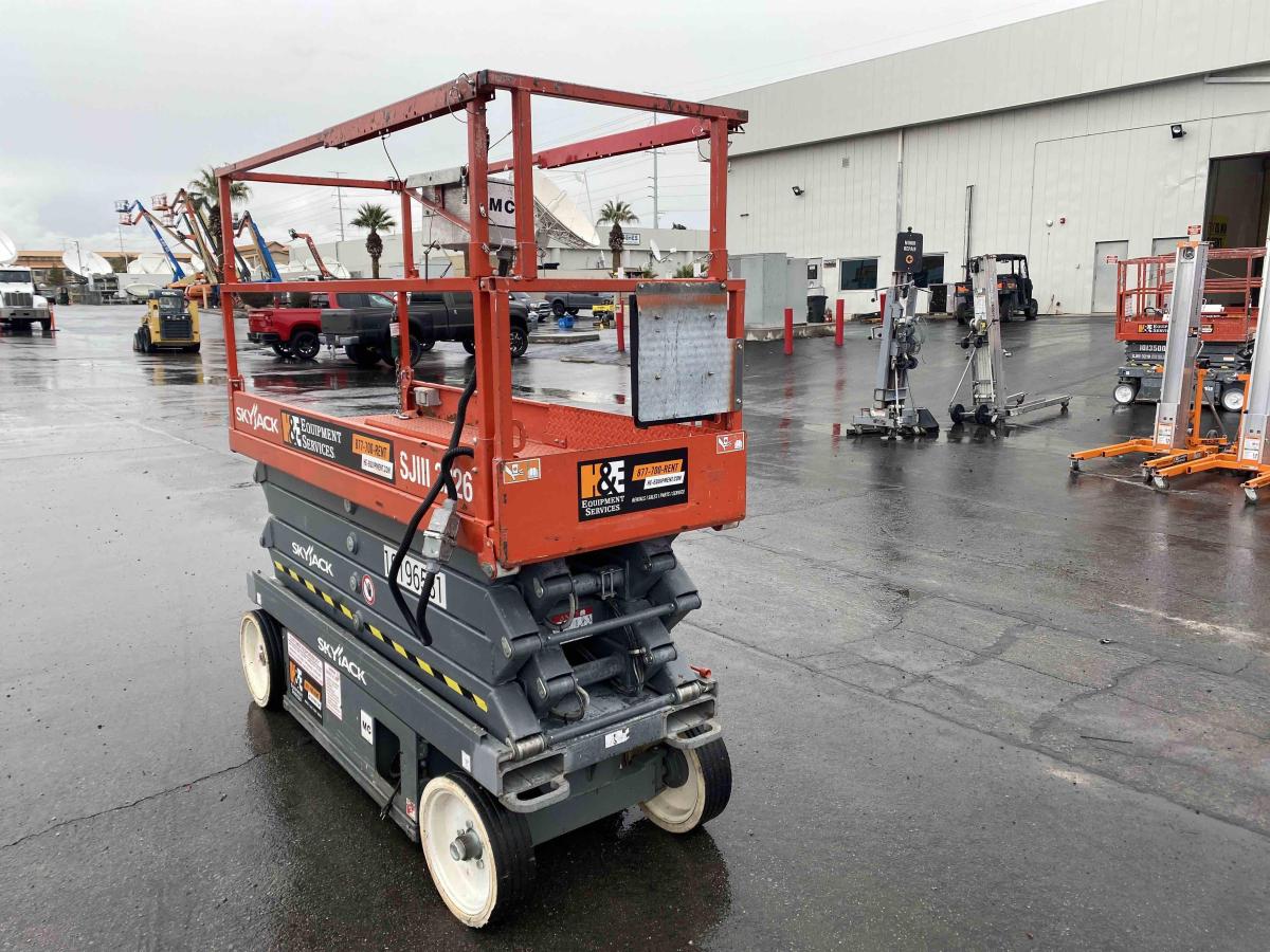 2016 Skyjack SJ3226