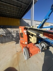 2018 JLG E300AJP