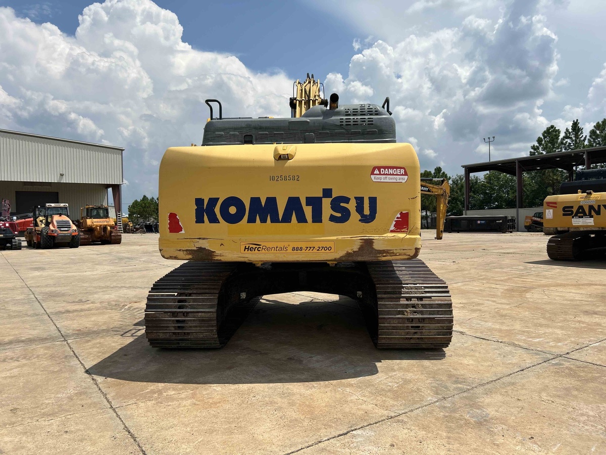 2019 Komatsu PC240LC-11-5