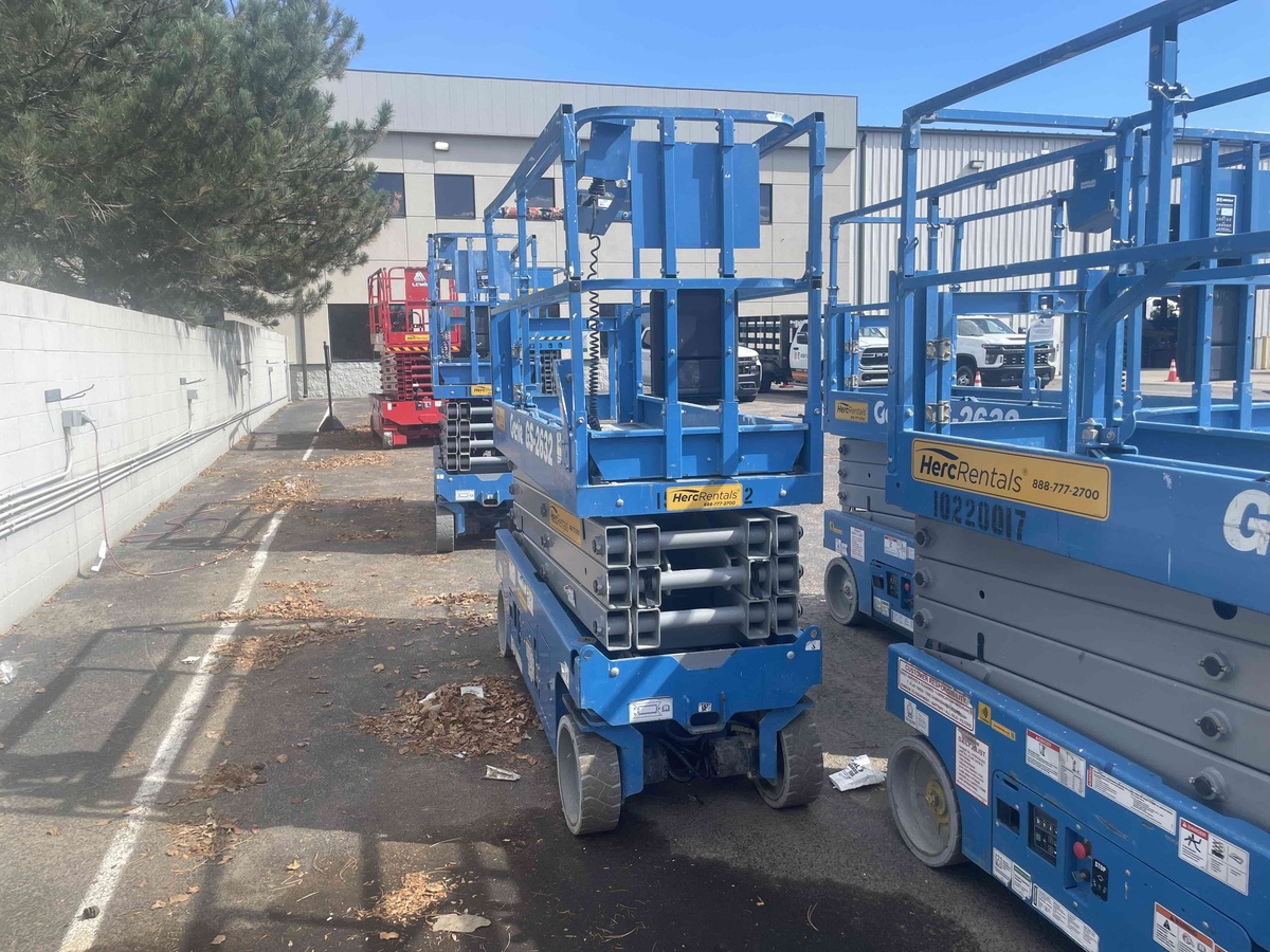 2017 Genie GS-2632-4