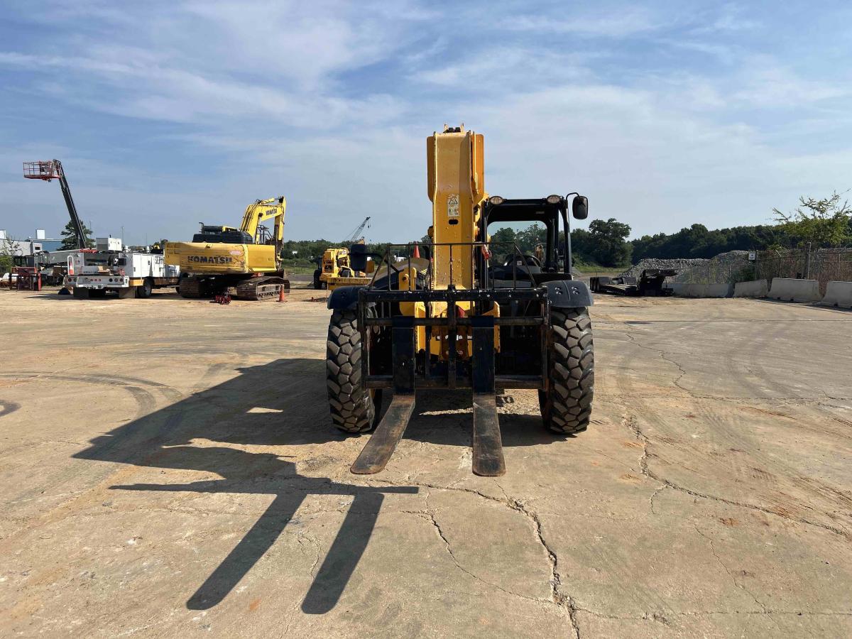 2018 JCB 507-42-3
