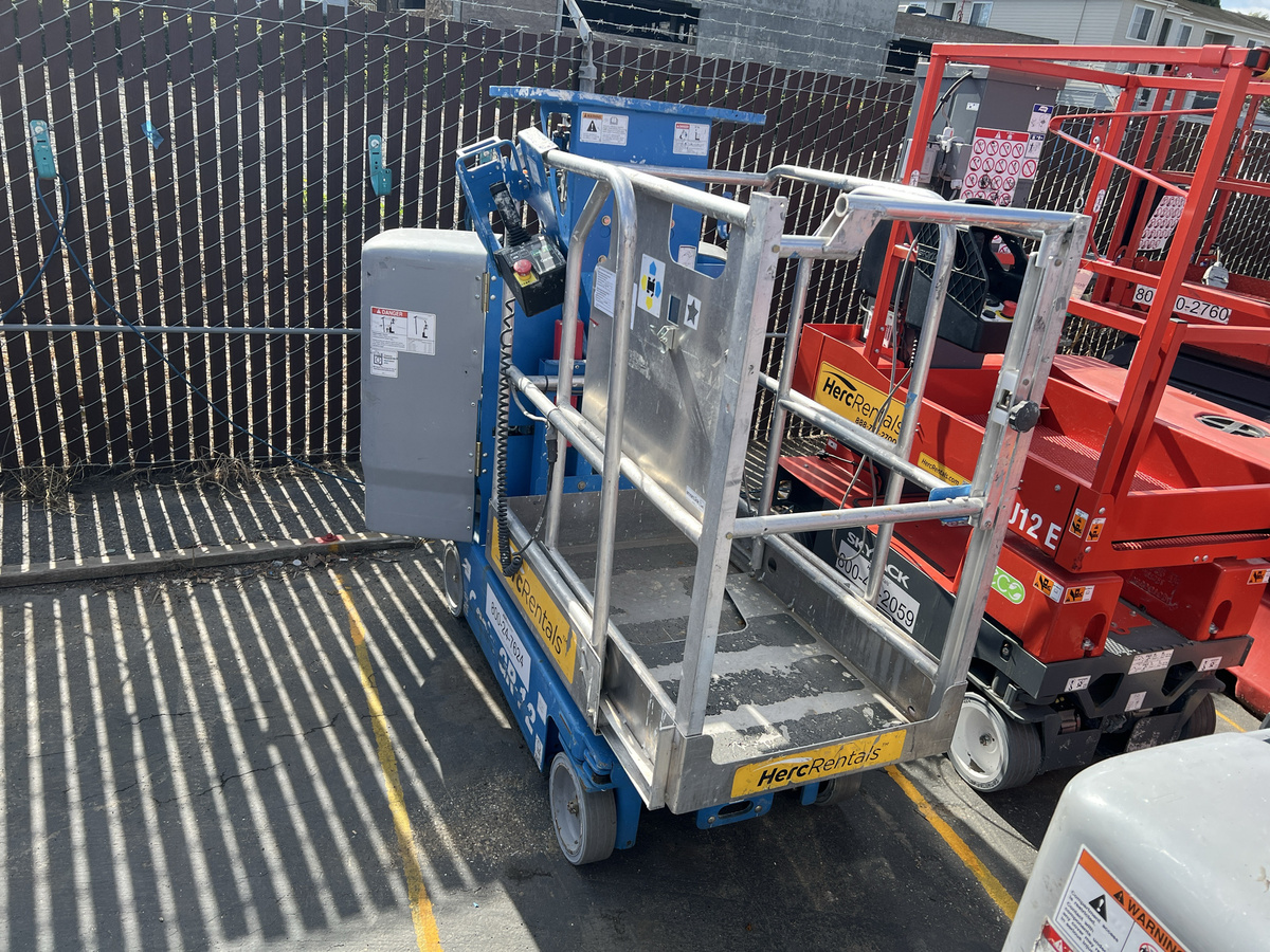 2019 Genie GR-12-2