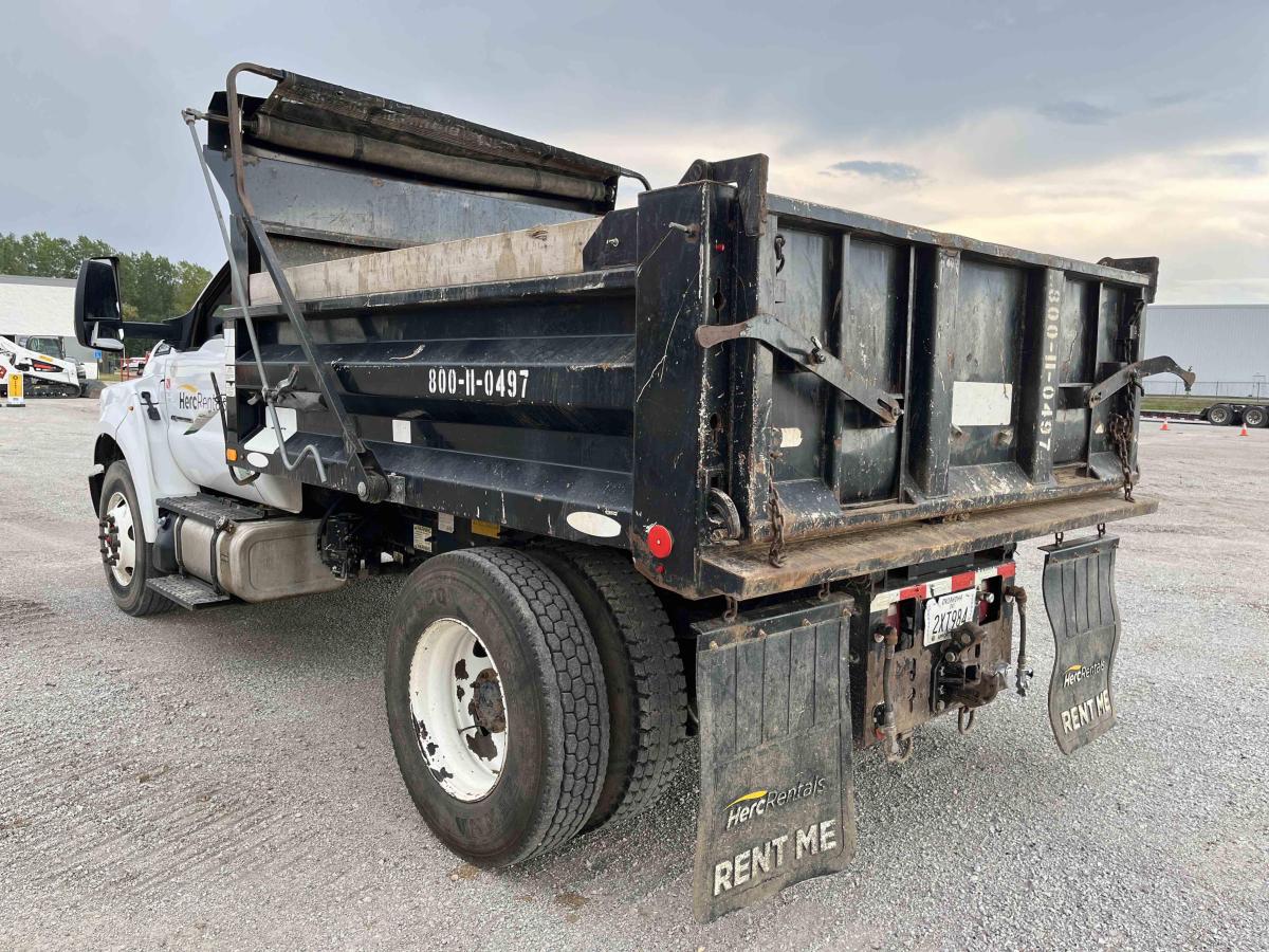 2016 Ford F750