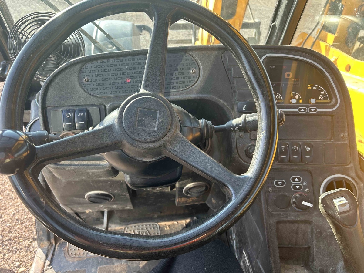2019 JCB 507-42-6