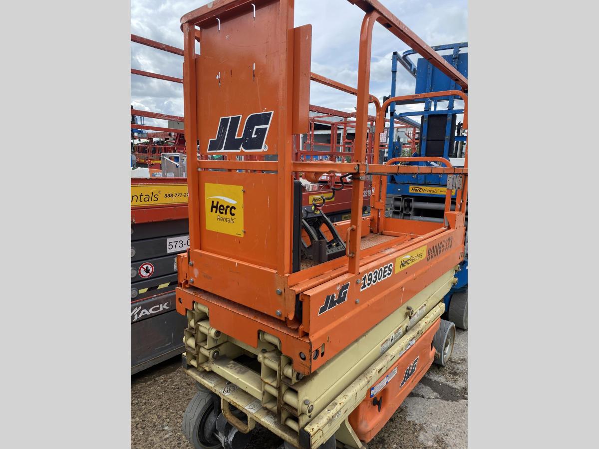 2017 JLG 1930ES-3