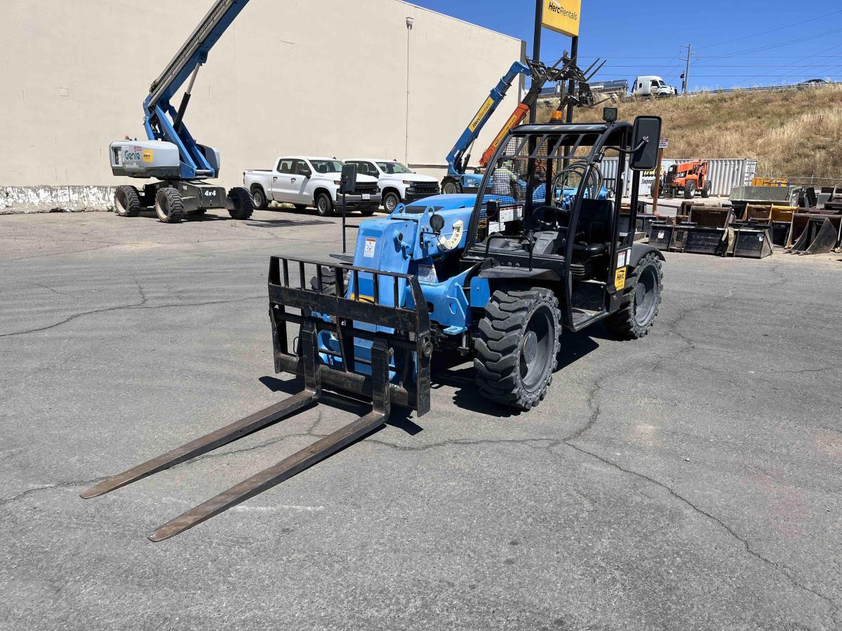 2018 Genie GTH-5519