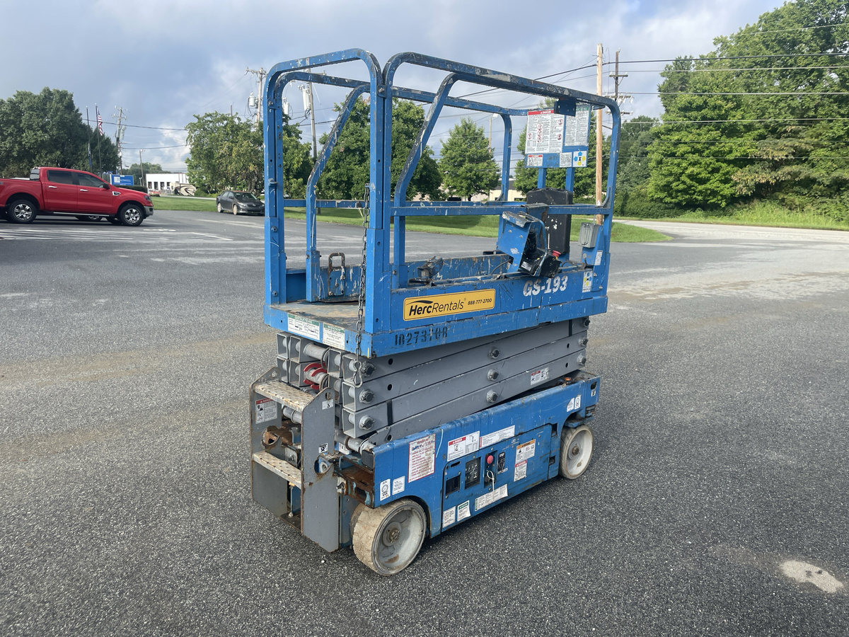 2019 Genie GS-1930-4