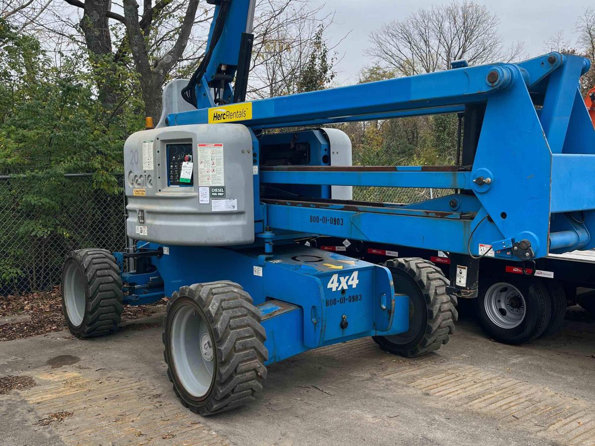 2013 Genie Z-60/34