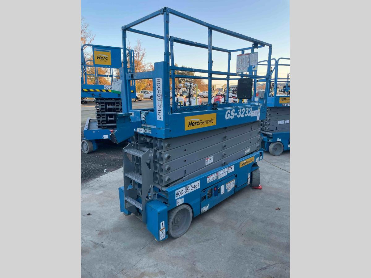 2016 Genie GS-3232-4