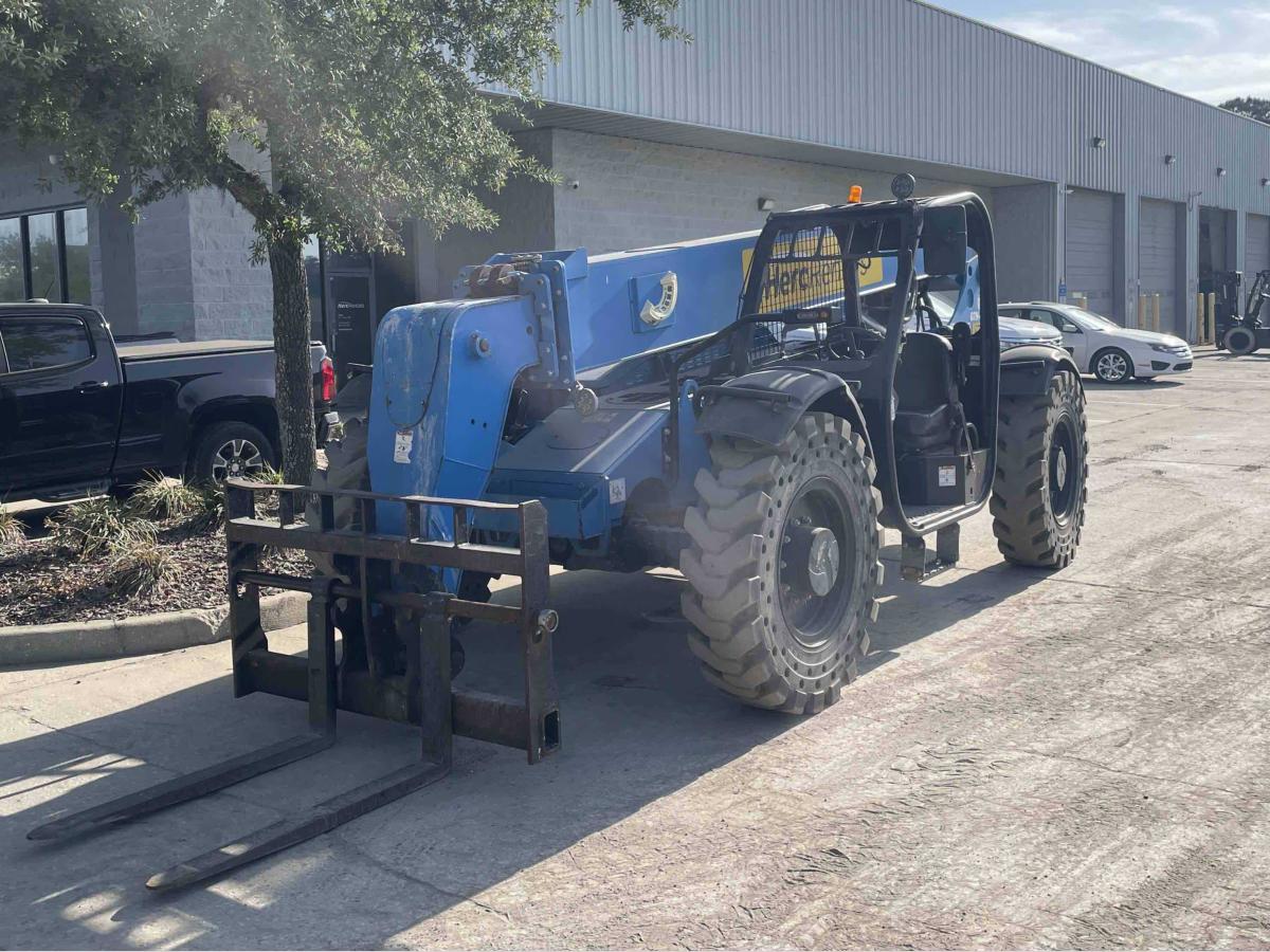 2019 Genie GTH 844