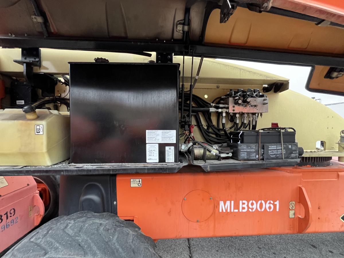 2006 JLG 1200SJP