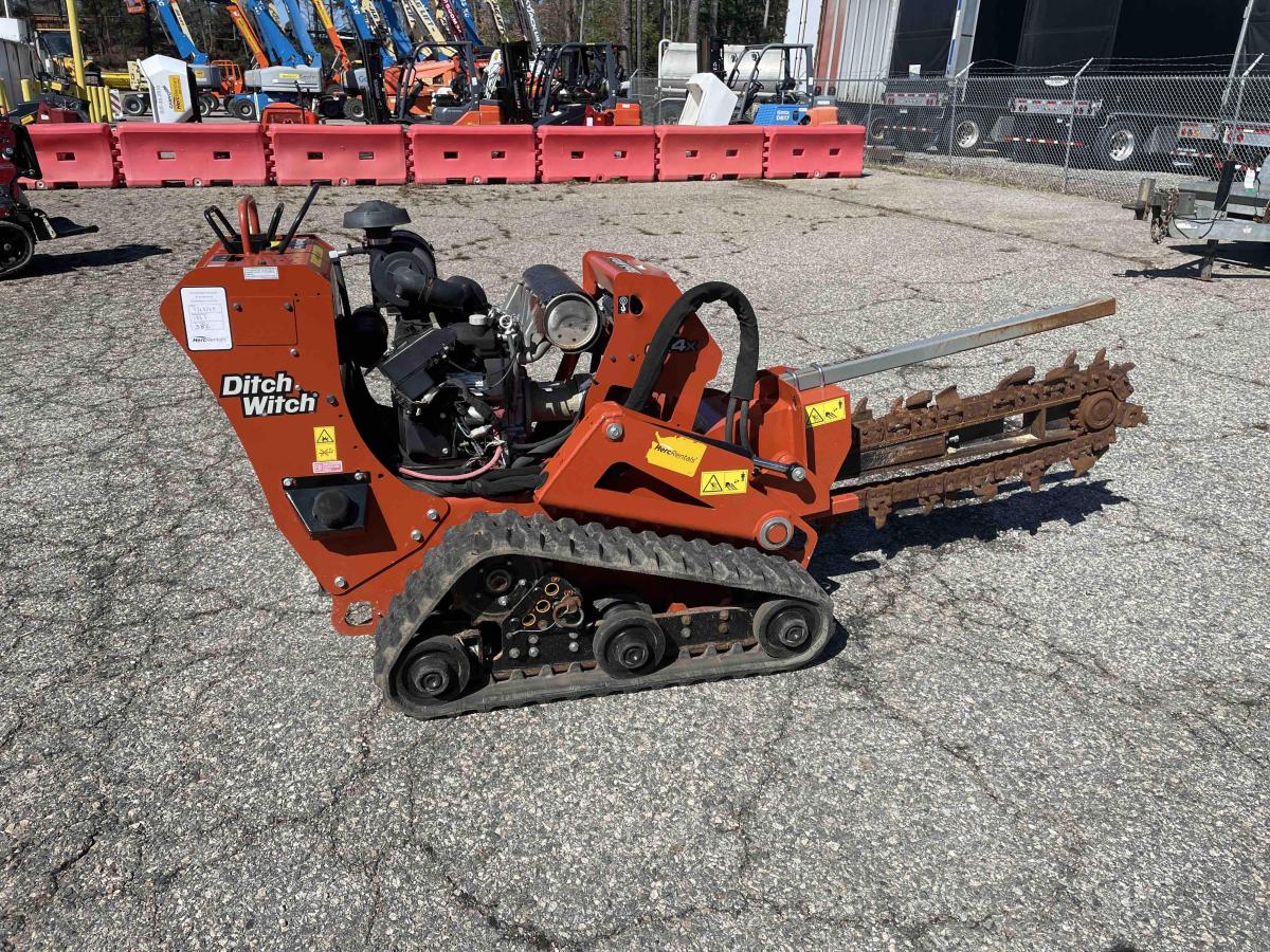 2020 Ditch Witch C24X