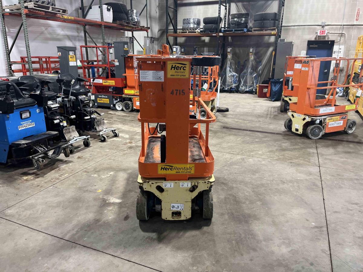 2016 JLG 1230ES