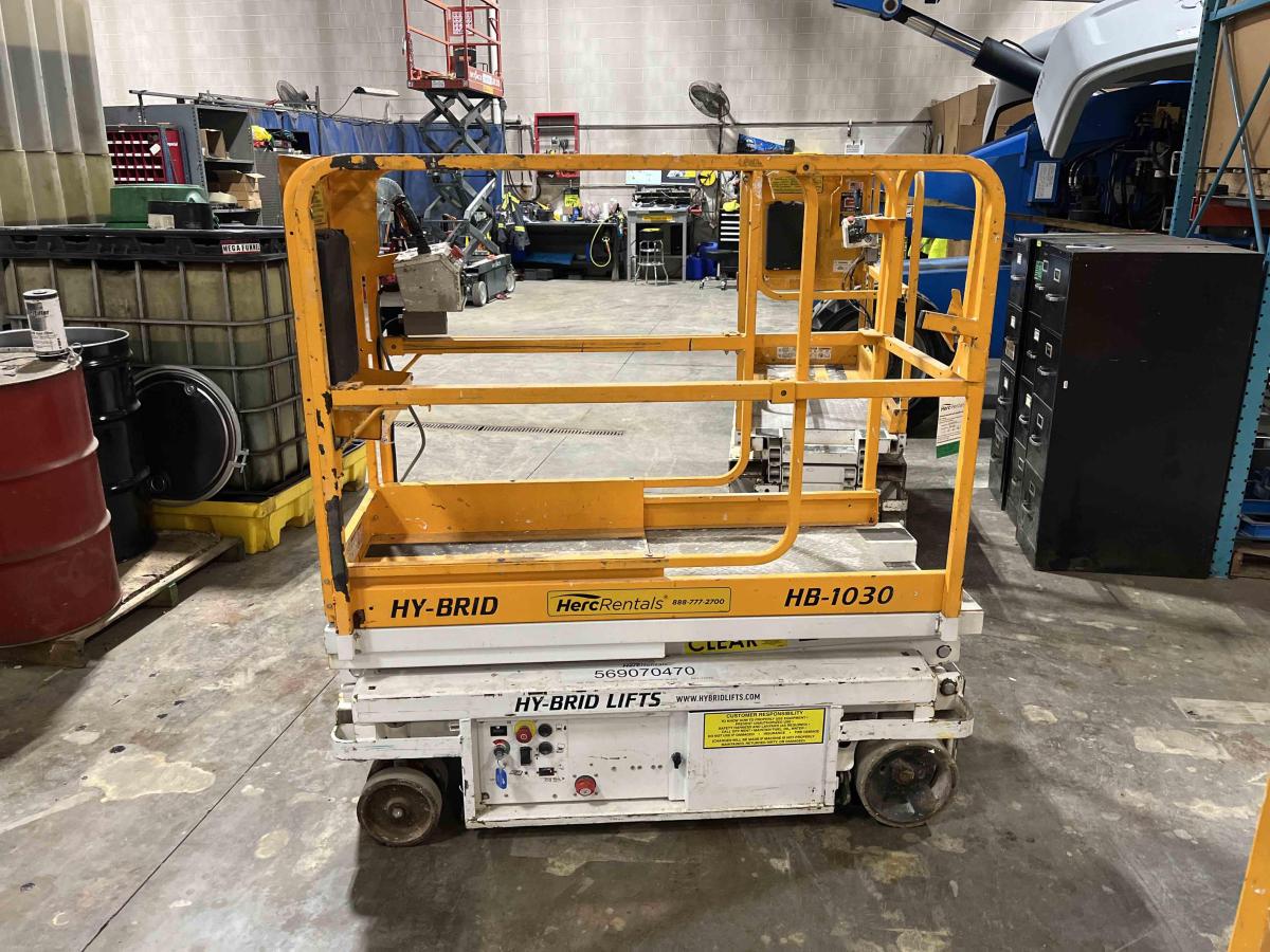 2016 Hy-Brid Lifts HB-1030