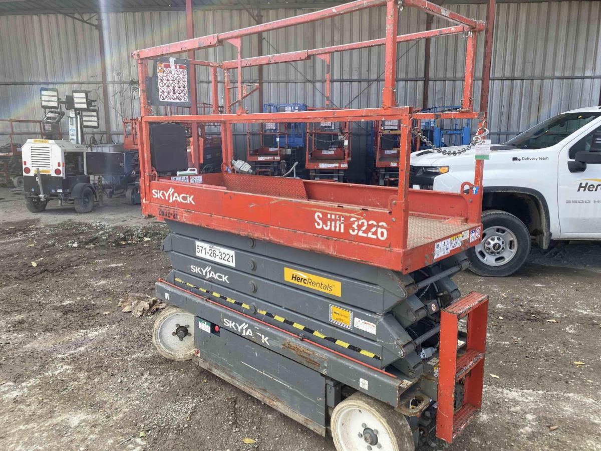 2014 Skyjack SJ3226