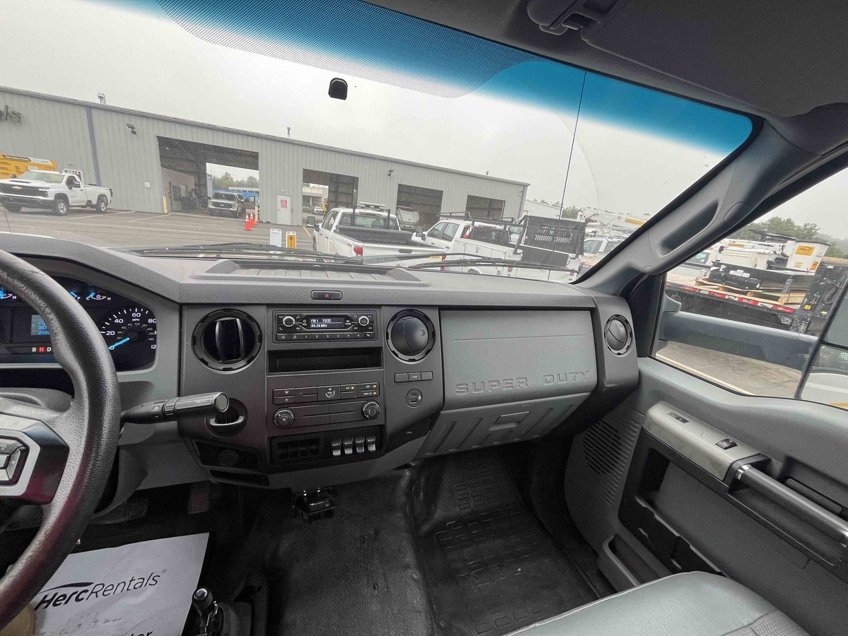 2021 Ford F750-13