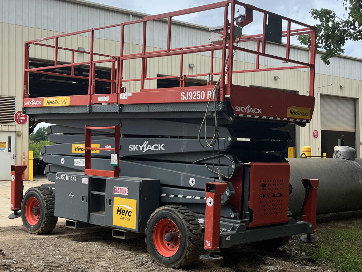 2019 Skyjack SJ9250 RT