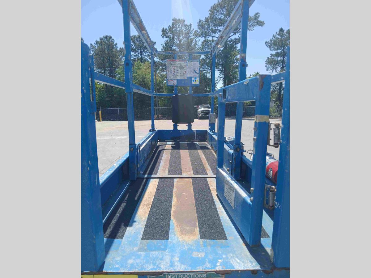 2017 Genie GS-2632