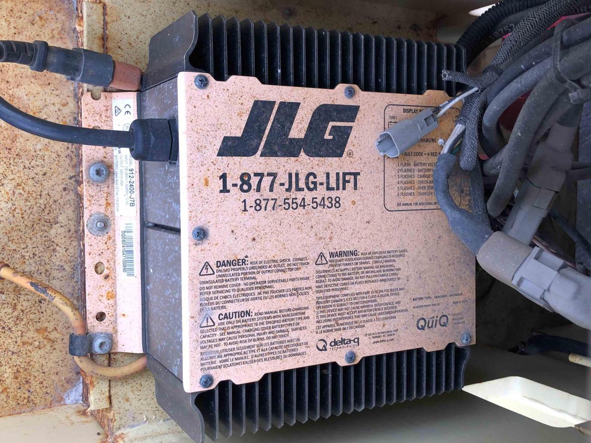 2016 JLG 2632ES