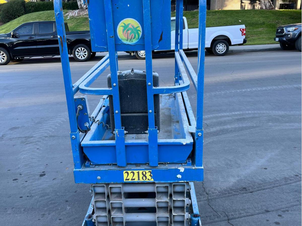 2017 Genie GS-1930