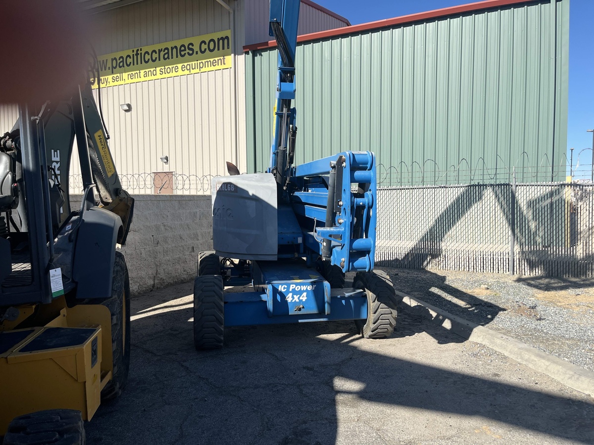 2018 Genie Z-45/25J RT-4