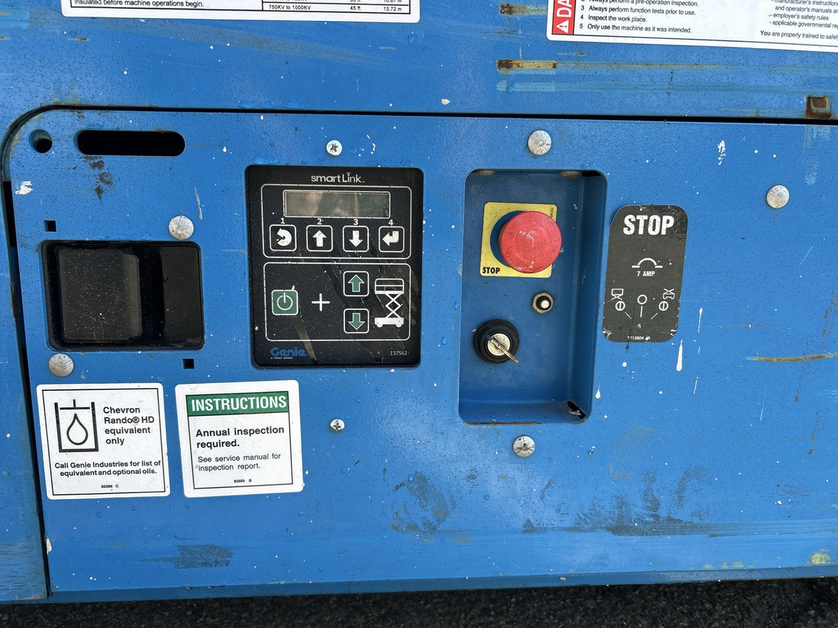 2018 Genie GS-4047-8