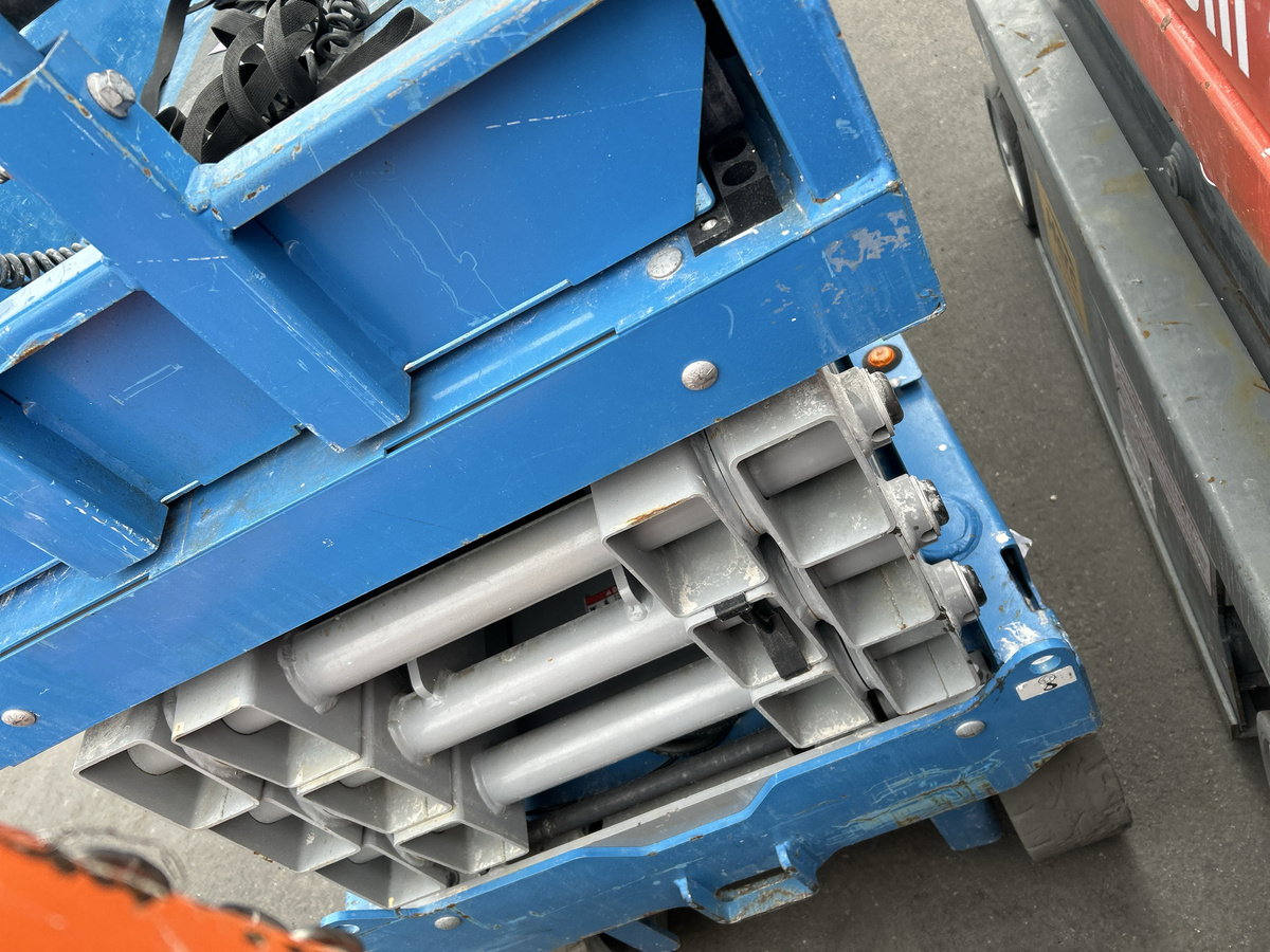 2017 Genie GS-2632-4