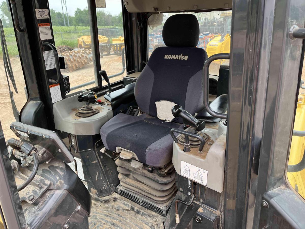 2019 Komatsu D61PXi-24-5