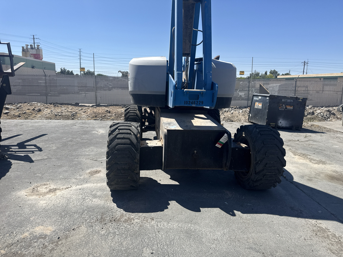 2018 Genie S-85-5