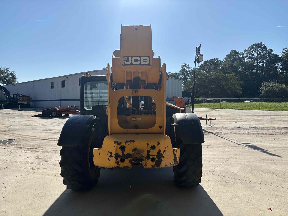 2017 JCB 510-56-3