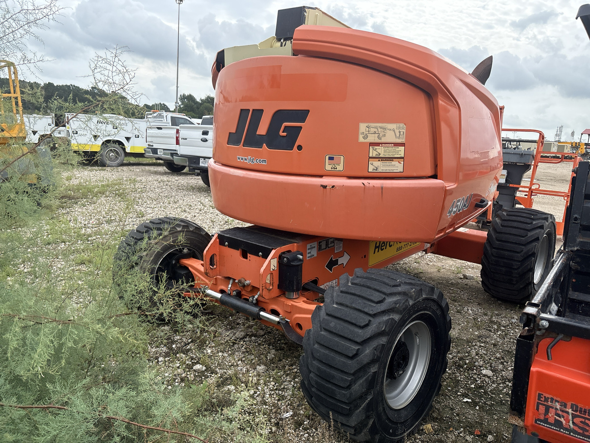 2018 JLG 450AJ-3