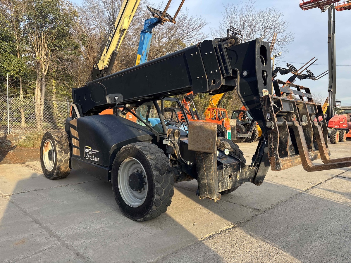2018 JLG 1255-2